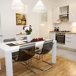Apartment Le Monde Split